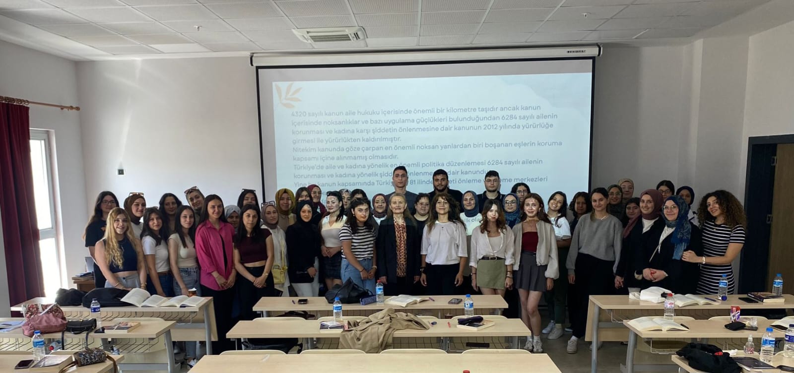 SHB304 Sosyal Hizmetler Mevzuatı Dersine Üniversitemiz Hukuk Müşaviri Emine TEMİZ Konuk Oldu